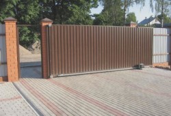 Как правильно сделать откатные ворота самостоятельно