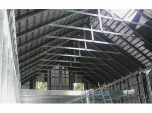 Крепление металлических стропил между собой Крепление металлических стропил между собой